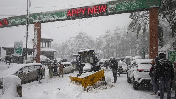 <div class="paragraphs"><p>A snow clearing machine being used to remove snow from Jammu-Srinagar national highway, near Patnitop hill station, in Jammu &amp; Kashmir, Sunday, Feb. 4, 2024.</p></div>