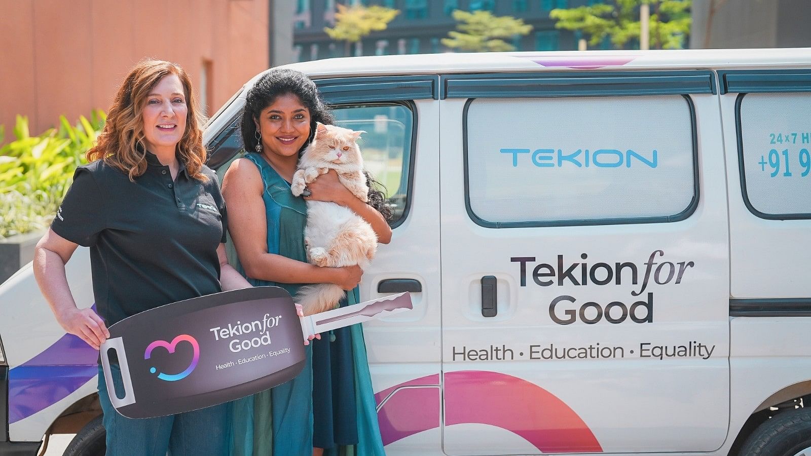 <div class="paragraphs"><p>Rana Robillard, Chief People Officer, Tekion, launches the 24x7 ambulance service in the Whitefield and Brookfield localities. Actor Samyukta Hornad, Founder of Praana Animal&nbsp;Foundation, is also seen. </p></div>