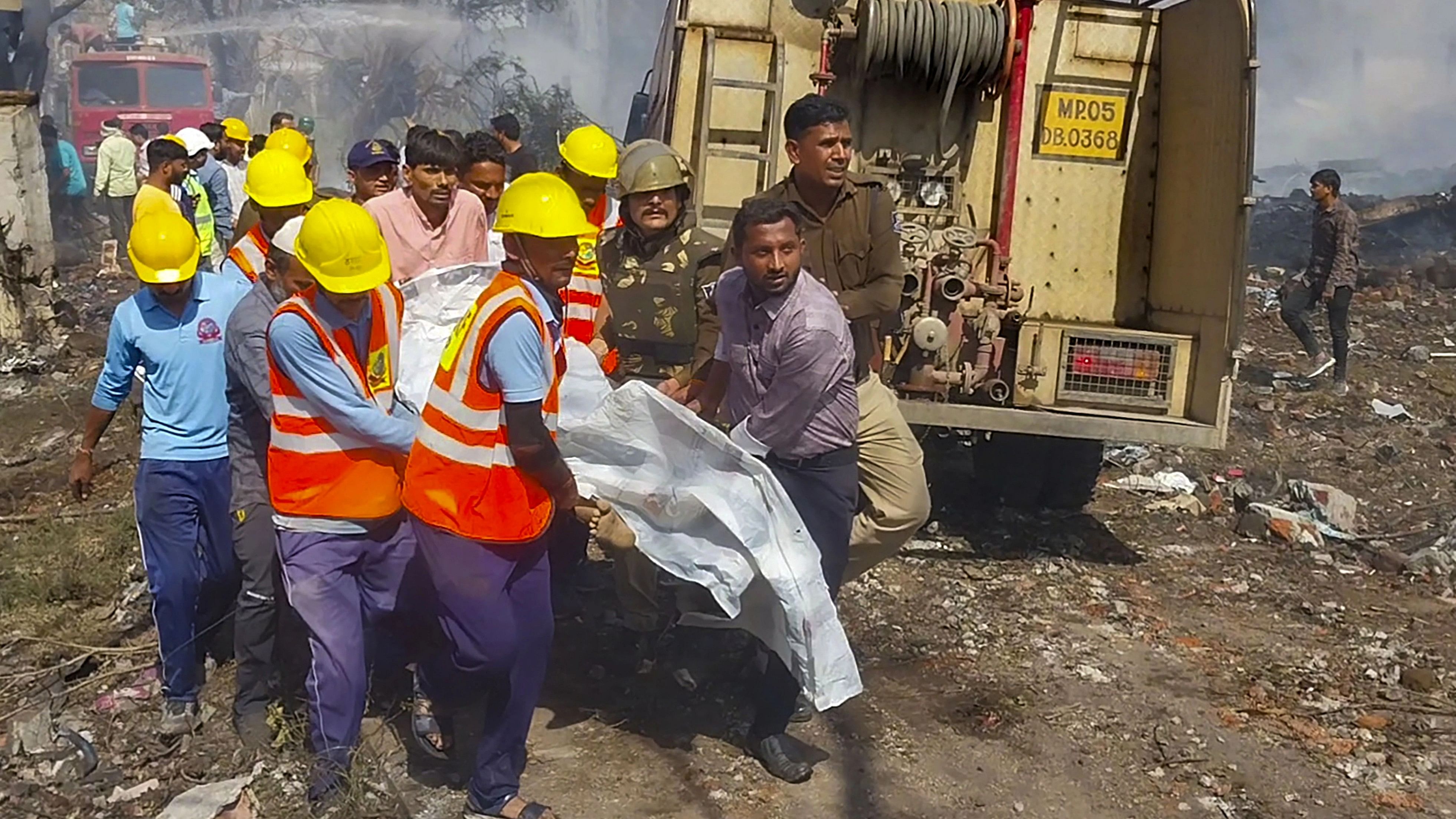 <div class="paragraphs"><p>Rescue work was underway after the blast  at a firecracker factory, in Harda, Madhya Pradesh.</p></div>