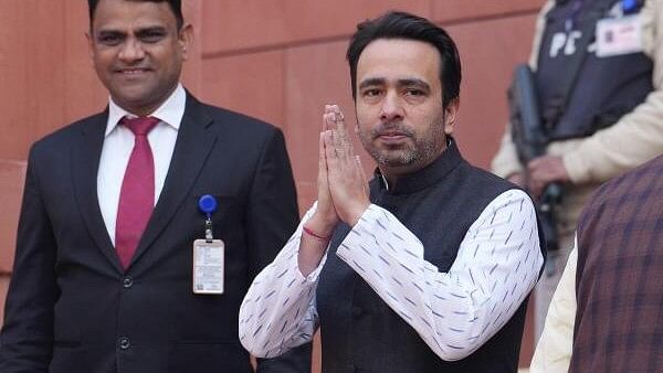 <div class="paragraphs"><p>Rashtriya Lok Dal (RLD) MP Jayant Singh at the Parliament House complex during the Budget session, in New Delhi, Saturday, Feb. 10, 2024.</p></div>