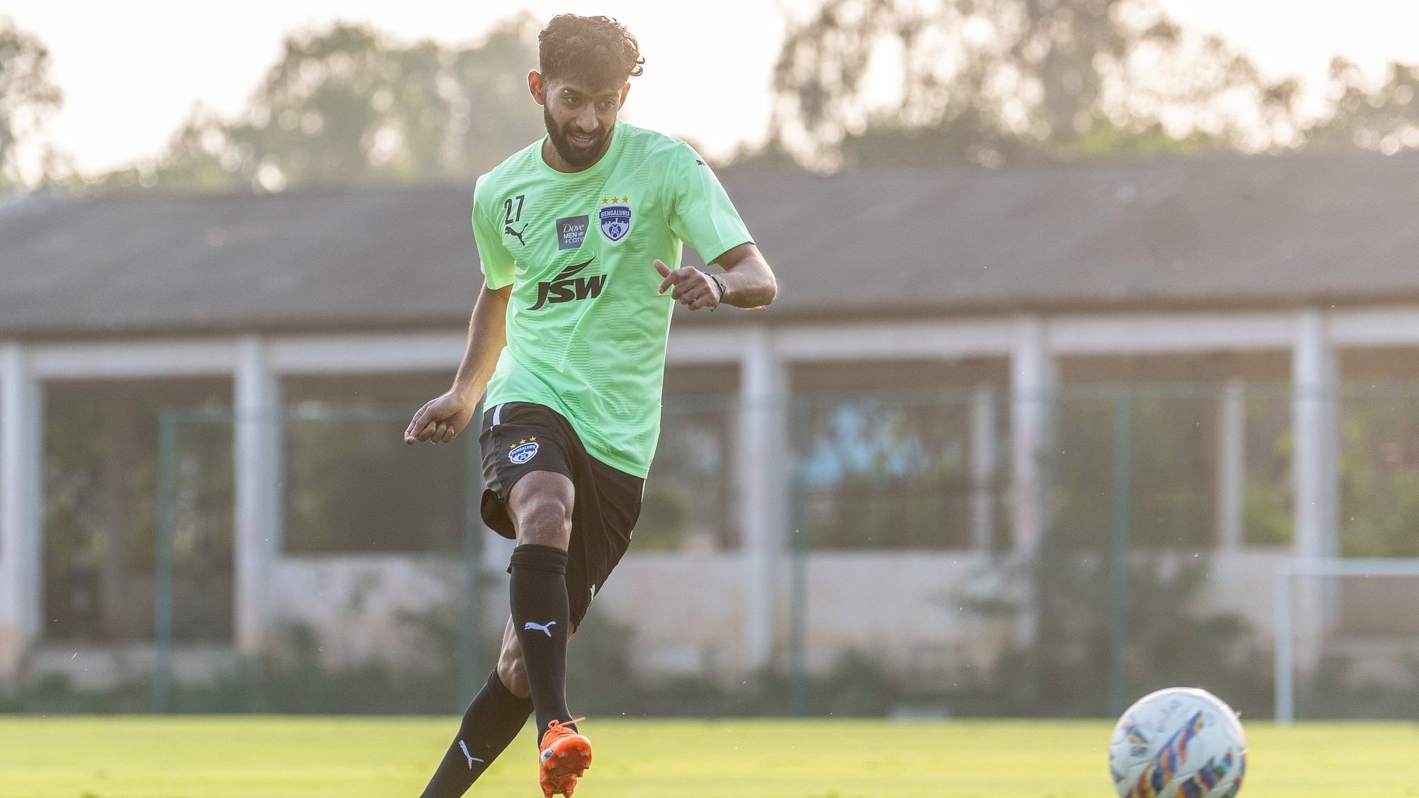 <div class="paragraphs"><p>Nikhil Poojary takes part in a practice session ahead of Bengaluru FC's clash against Punjab FC. </p></div>