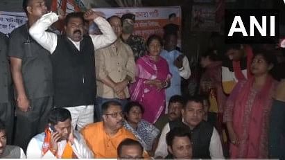 <div class="paragraphs"><p>West Bengal BJP chief Sukanta Majumdar, along with other leaders and workers of the party, stage a sit-in protest in Sandeshkhali.</p></div>