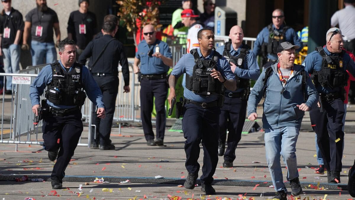 <div class="paragraphs"><p>Police respond after gun shots were fired after the celebration of the Kansas City Chiefs winning Super Bowl LVIII. </p></div>