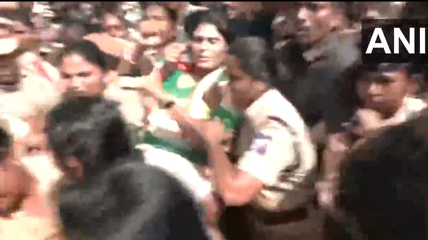 <div class="paragraphs"><p>A screengrab of Y S Sharmila being detained by cops.&nbsp;</p></div>