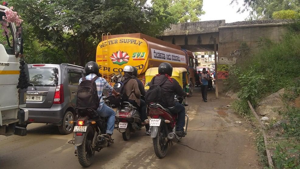 <div class="paragraphs"><p>Representative image showing water tanker in traffic.</p></div>