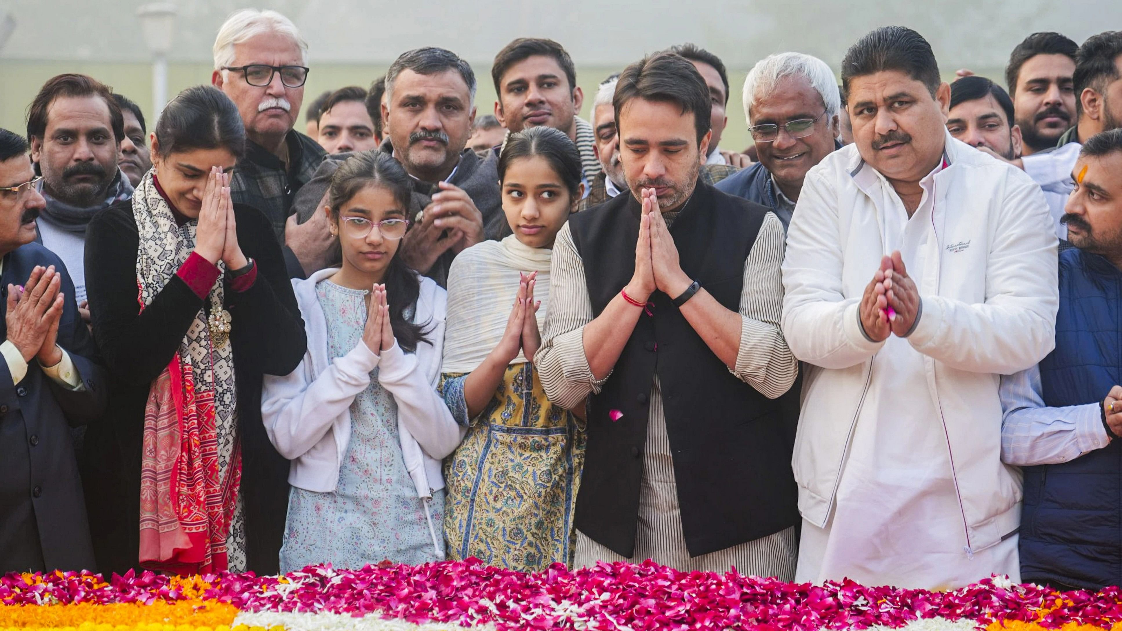 <div class="paragraphs"><p>Rashtriya Lok Dal chief Jayant Chaudhary pays homage at Kisan Ghat on former prime minister Chaudhary Charan Singh's birth anniversary.</p></div>