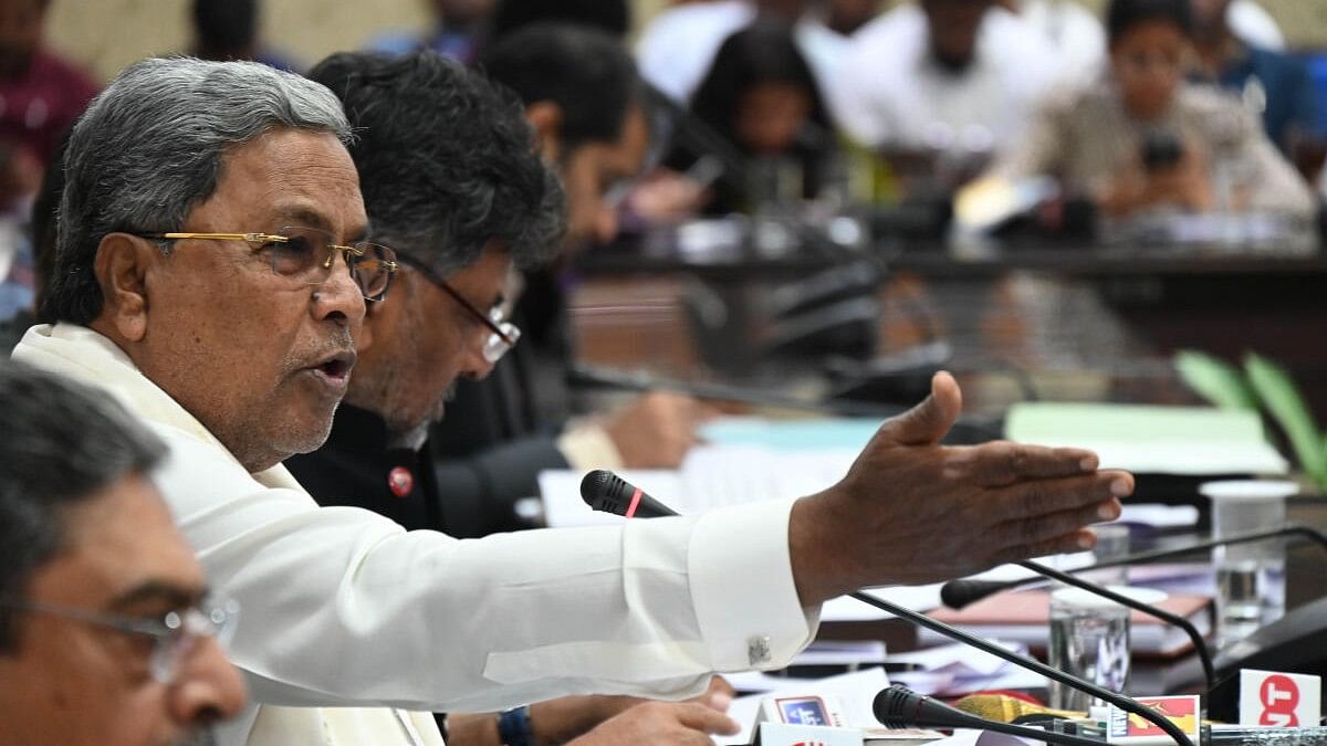 <div class="paragraphs"><p>Chief minister Siddaramaiah addressing at the press conference at Vidhana soudha in Bengaluru on Friday</p></div>