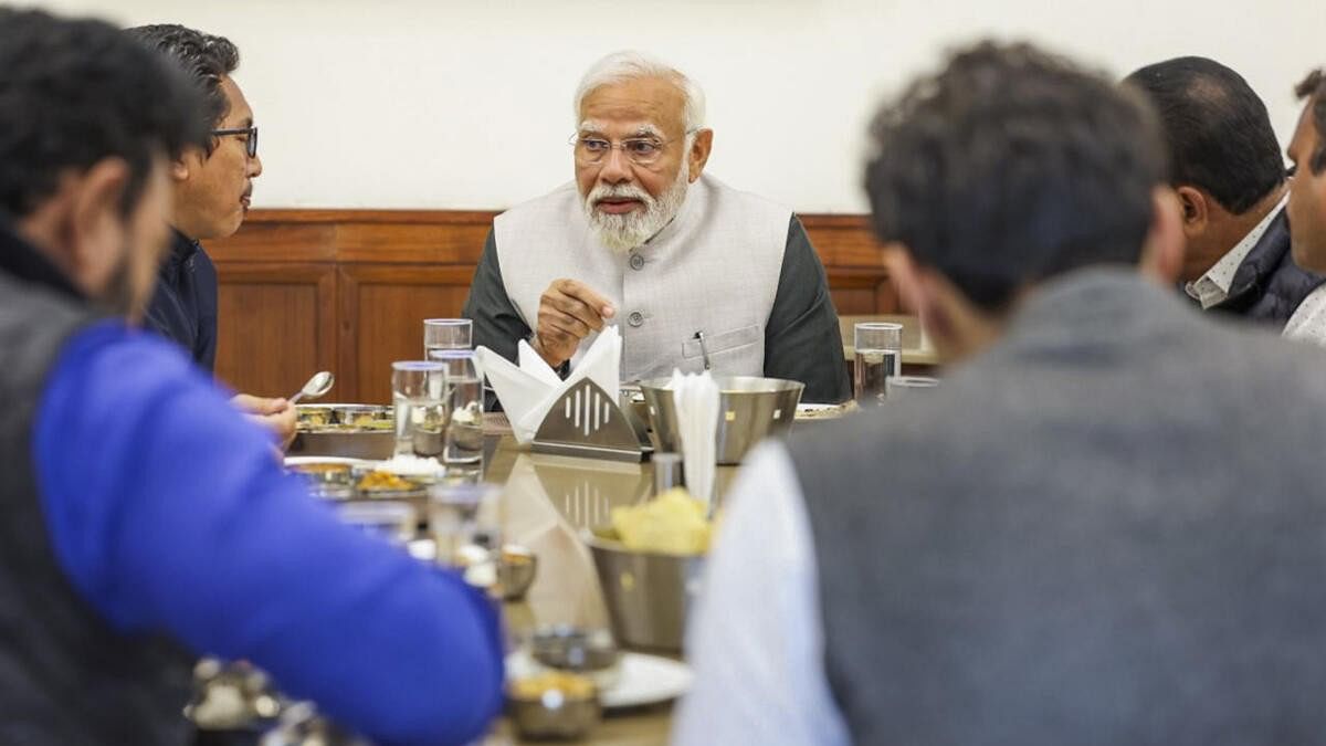 <div class="paragraphs"><p>Prime Minister Narendra Modi and MPs have lunch at Parliament Canteen during the Budget session, in New Delhi, Friday, Feb. 9, 2024.</p></div>