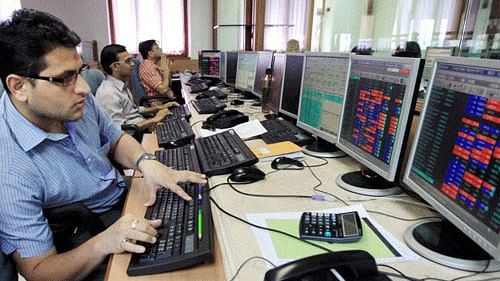 <div class="paragraphs"><p>The benchmark Sensex fell back by 354 points.</p></div>