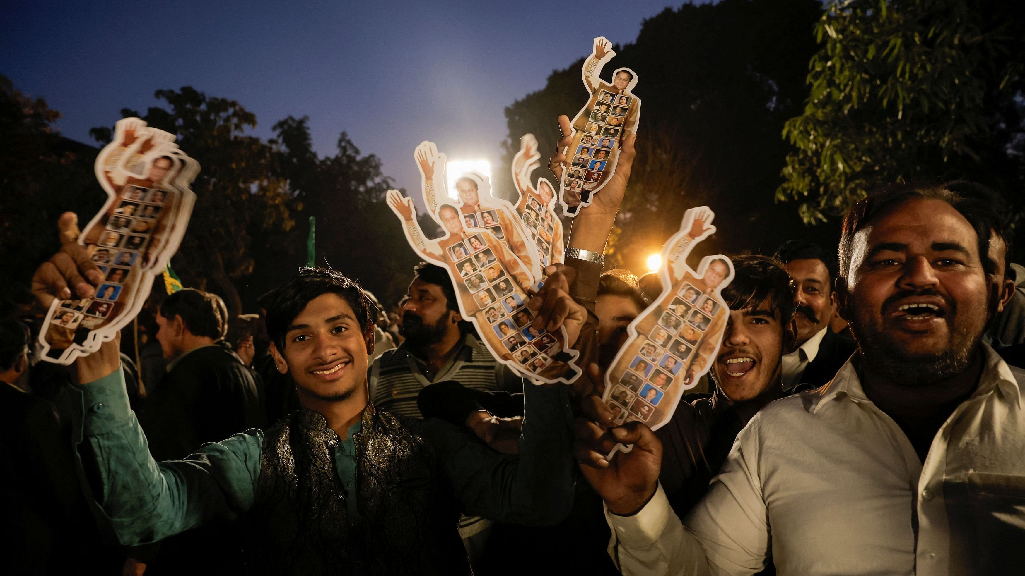 <div class="paragraphs"><p>Supporters of Former Prime Minister of Pakistan Nawaz Sharif cheer as they gather at the party office of Pakistan Muslim League (N) at Model Town in Lahore, Pakistan, February 9, 2024. </p><p></p></div>