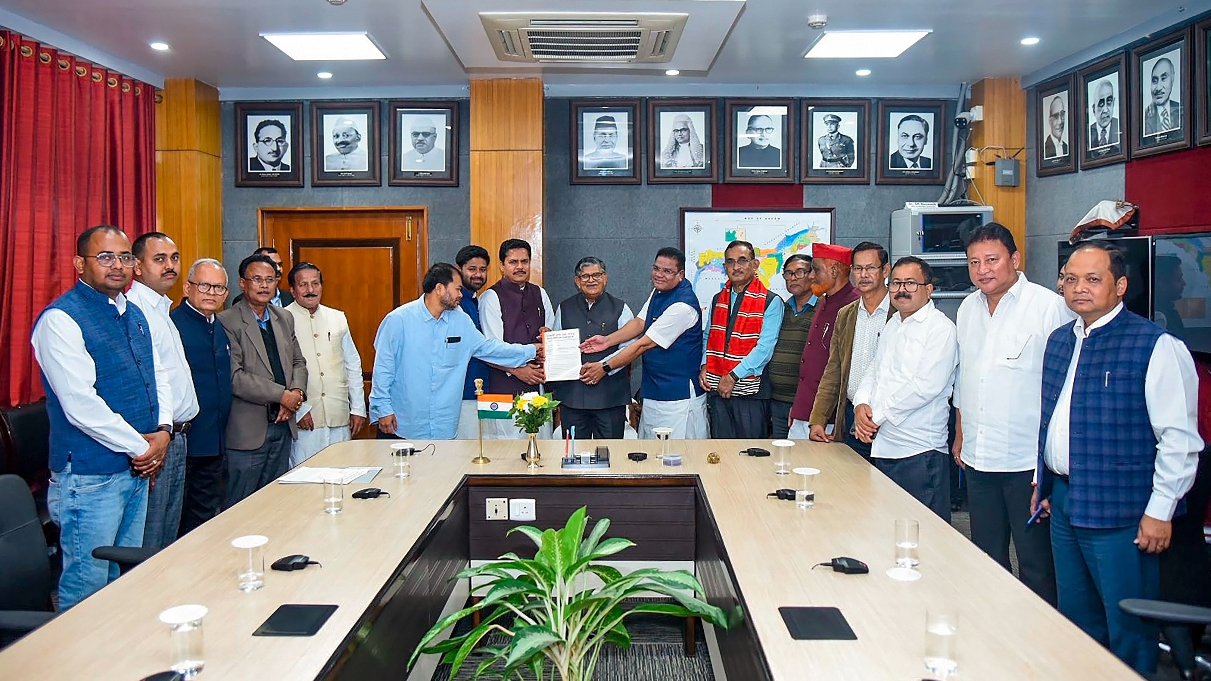 <div class="paragraphs"><p>United Opposition Forum President Bhupen Borah and General Secretary Lurinjyoti Gogoi along with TMC leader Ripun Bora, MLA Akhil Gogoi and other leaders of the forum submit to Assam Governor Gulab Chand Kataria a memorandum opposing implementation of CAA in Assam, in Guwahati.</p></div>
