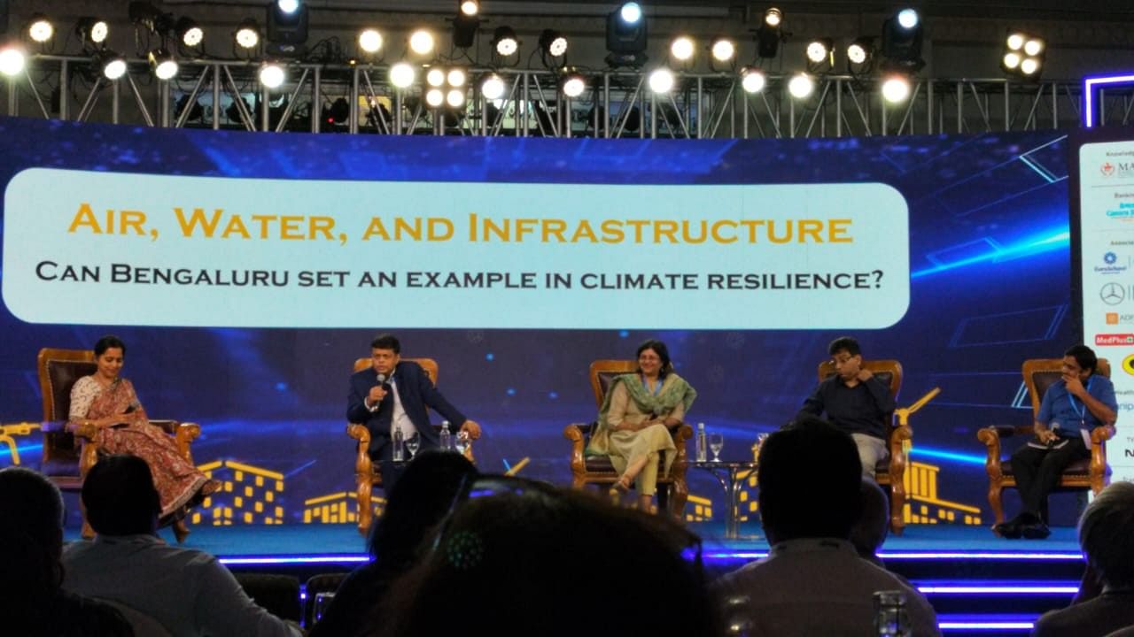 <div class="paragraphs"><p>Panel on climate at the 2040 Summit. To the extreme left is Anitha Pailoor, moderator, and moving towards the right are the panelists.&nbsp;</p></div>