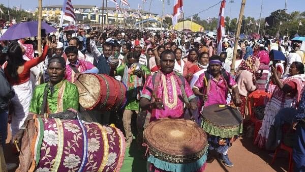 <div class="paragraphs"><p>Tribals play traditional instruments during the ‘Adivasi Ekta Maha Rally’ in Ranchi, Sunday, Feb. 4, 2024. </p></div>