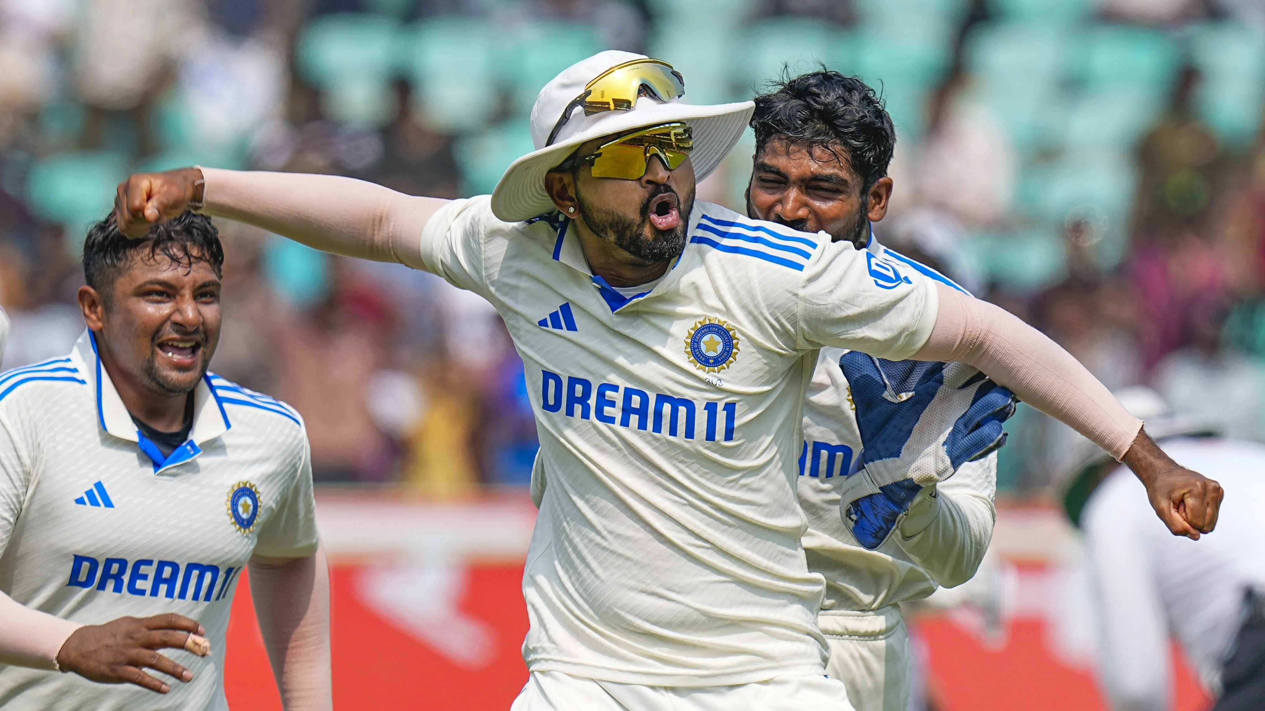 <div class="paragraphs"><p>India's Shreyas Iyer celebrates with teammates the wicket of England's Ben Stokes during the fourth day of the second Test match between India and England, at Dr Y.S. Rajasekhara Reddy ACA-VDCA Cricket Stadium, in Visakhapatnam, Monday, February 5, 2024.</p></div>