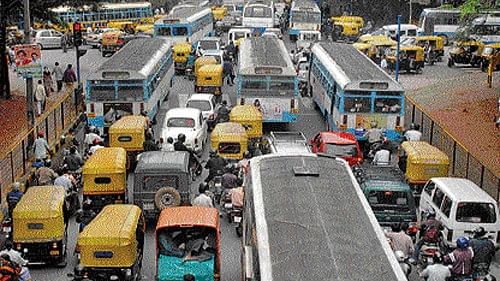 <div class="paragraphs"><p>Expect busy roads during the 10-year celebration of the state government's Annabhagya scheme. For representation only.</p></div>