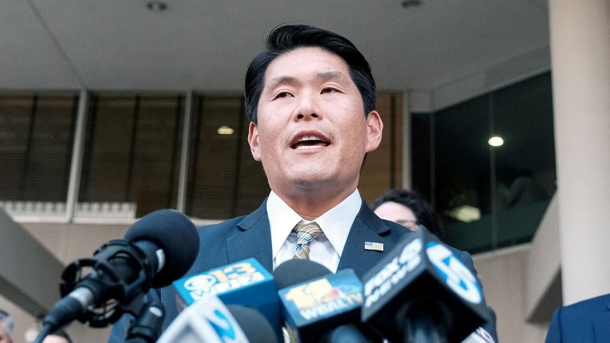 <div class="paragraphs"><p>US Attorney Robert Hur</p></div>