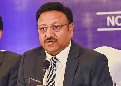 <div class="paragraphs"><p>Chief Election Commissioner of India Rajiv Kumar&nbsp;addresses the media on poll preparedness ahead of the upcoming Lok Sabha elections 2024, in Bhubaneswar, Saturday, Feb 17.</p></div>