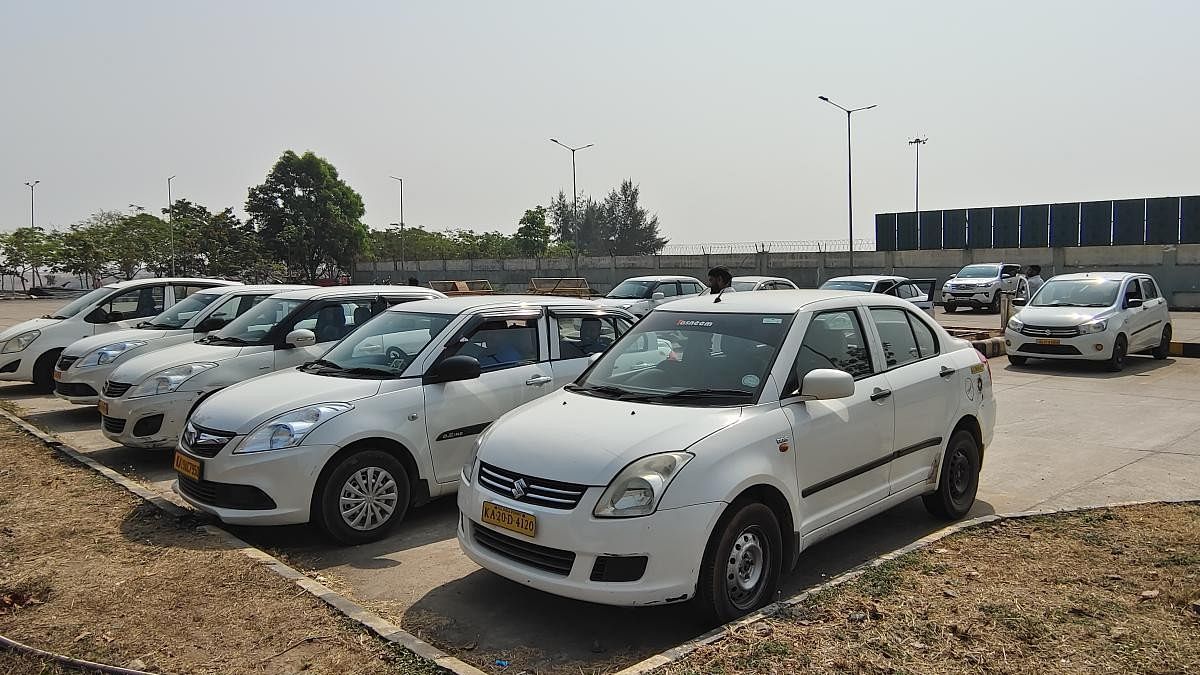 <div class="paragraphs"><p>Representative image showing cabs in Bengaluru.</p></div>