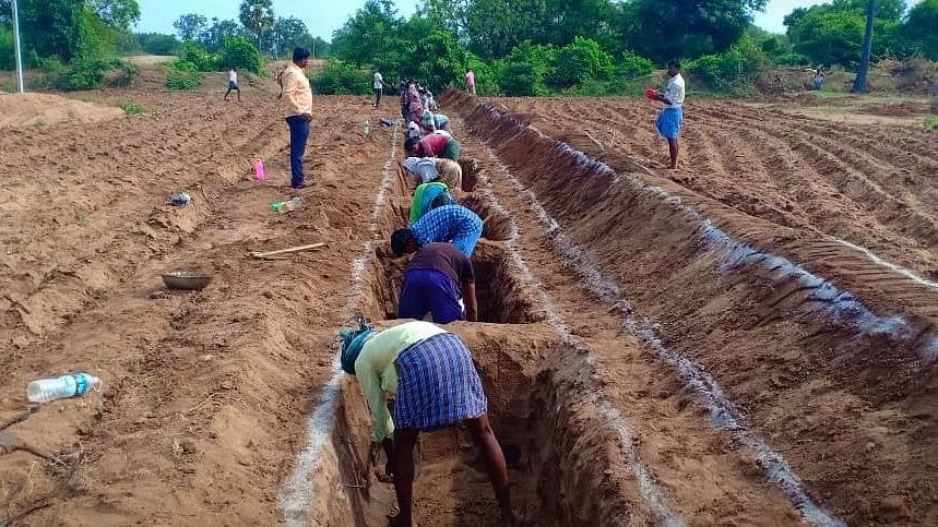 Delayed payments hit Karnataka MGNREGA workers.