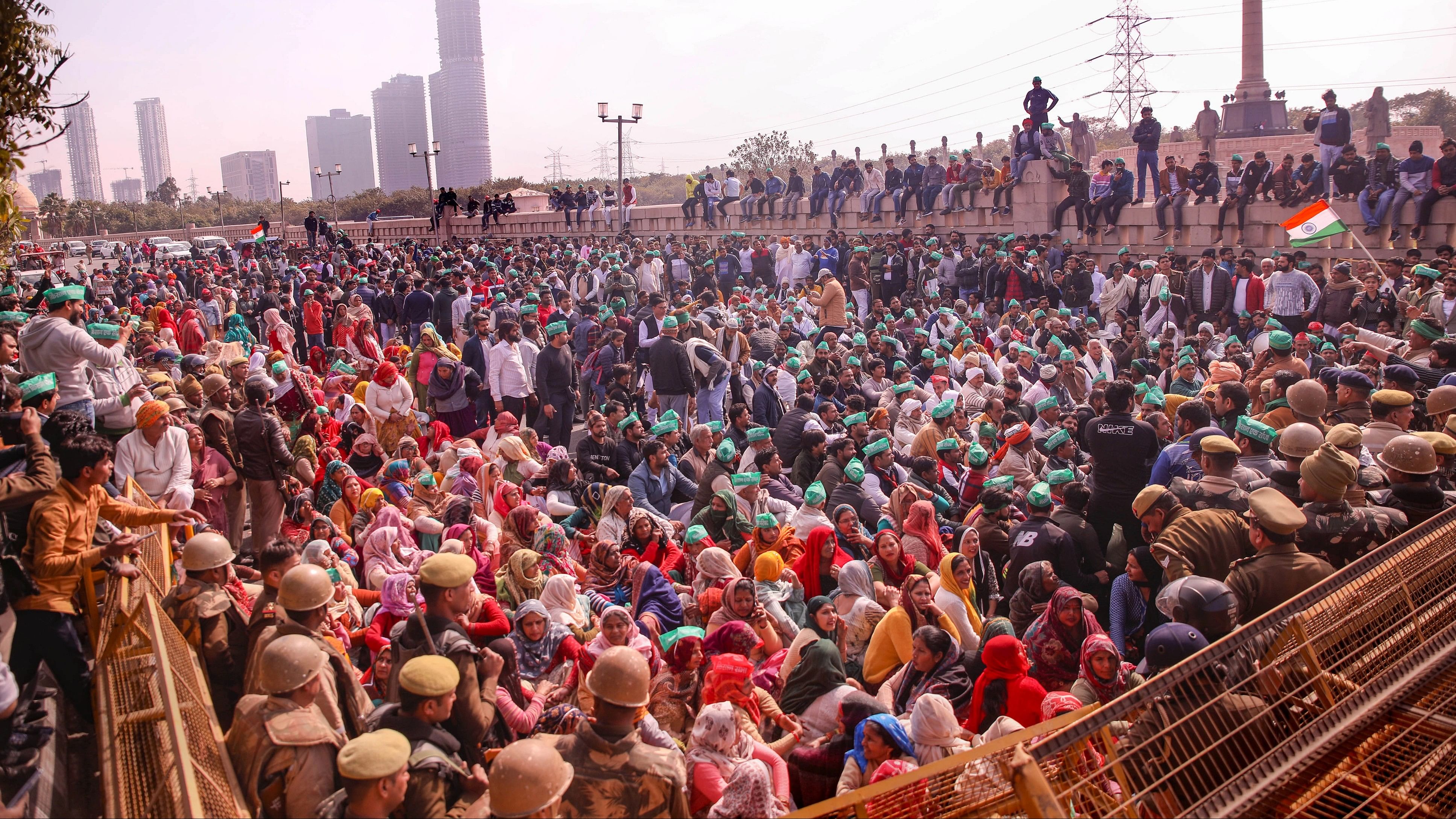 <div class="paragraphs"><p>Farmers during a protest march to the national capital, in Noida</p></div>
