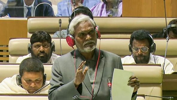 <div class="paragraphs"><p>Jharkhand Chief Minister Champai Soren addresses during a special session of the State assembly convened to seek trust vote of his government, in Ranchi, Monday, Feb. 5, 2024.</p></div>