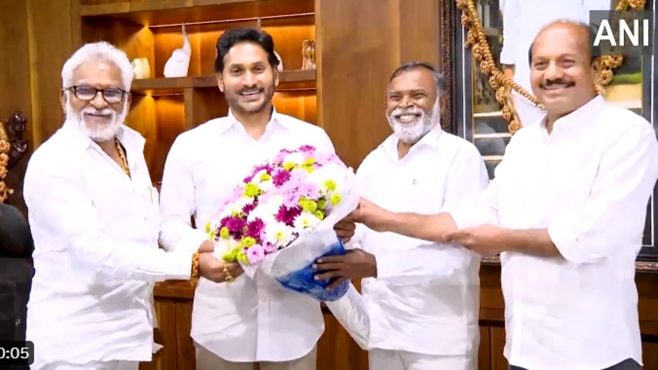 <div class="paragraphs"><p> CM YS Jagan Mohan Reddy meets the newly announced three Rajya Sabha candidates of the party, YV Subba Reddy, ⁠Golla Baburao, ⁠Meda Raghunath Reddy in Vijayawada.</p></div>