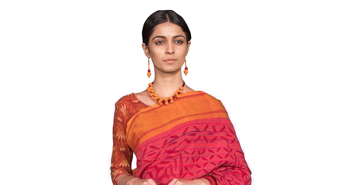 Looming over the world of fashion Looming over the world of fashion