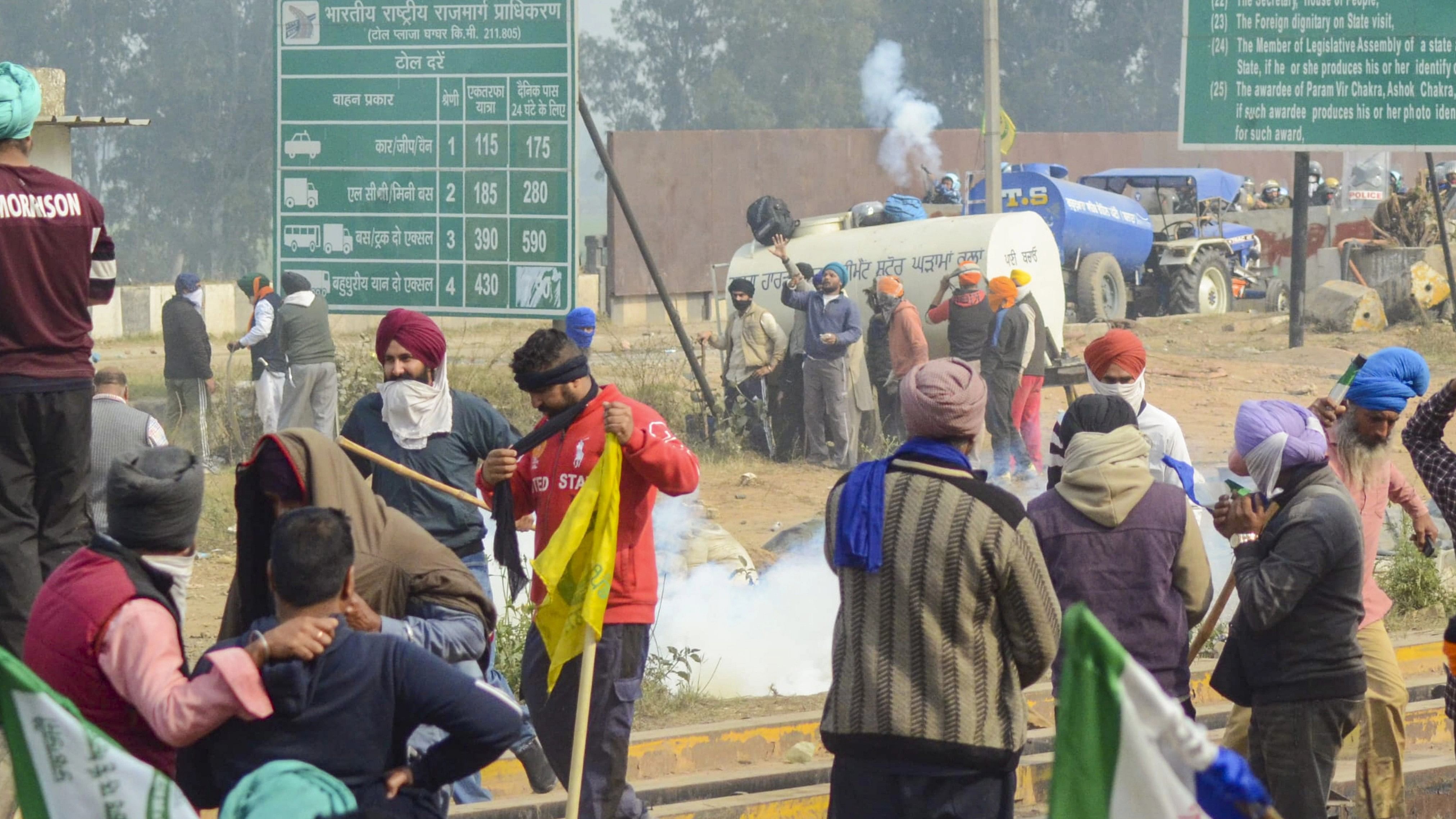 <div class="paragraphs"><p>Police use tear gas to disperse farmers gathered at the Punjab-Haryana Shambhu border during their 'Delhi Chalo' march, in Patiala district, Tuesday, February 13, 2024. </p></div>