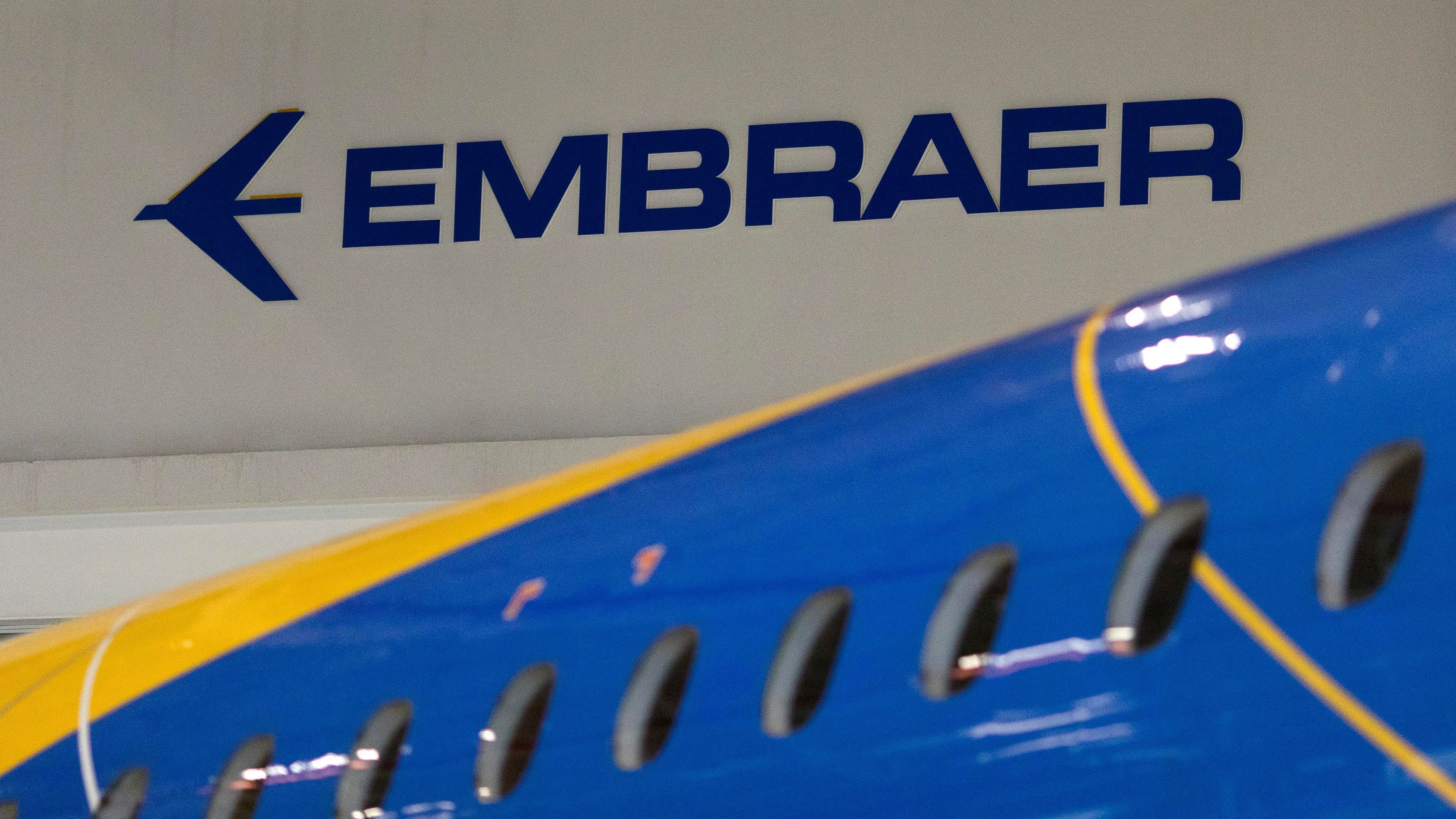 <div class="paragraphs"><p> The logo of Brazilian planemaker Embraer SA.</p></div>