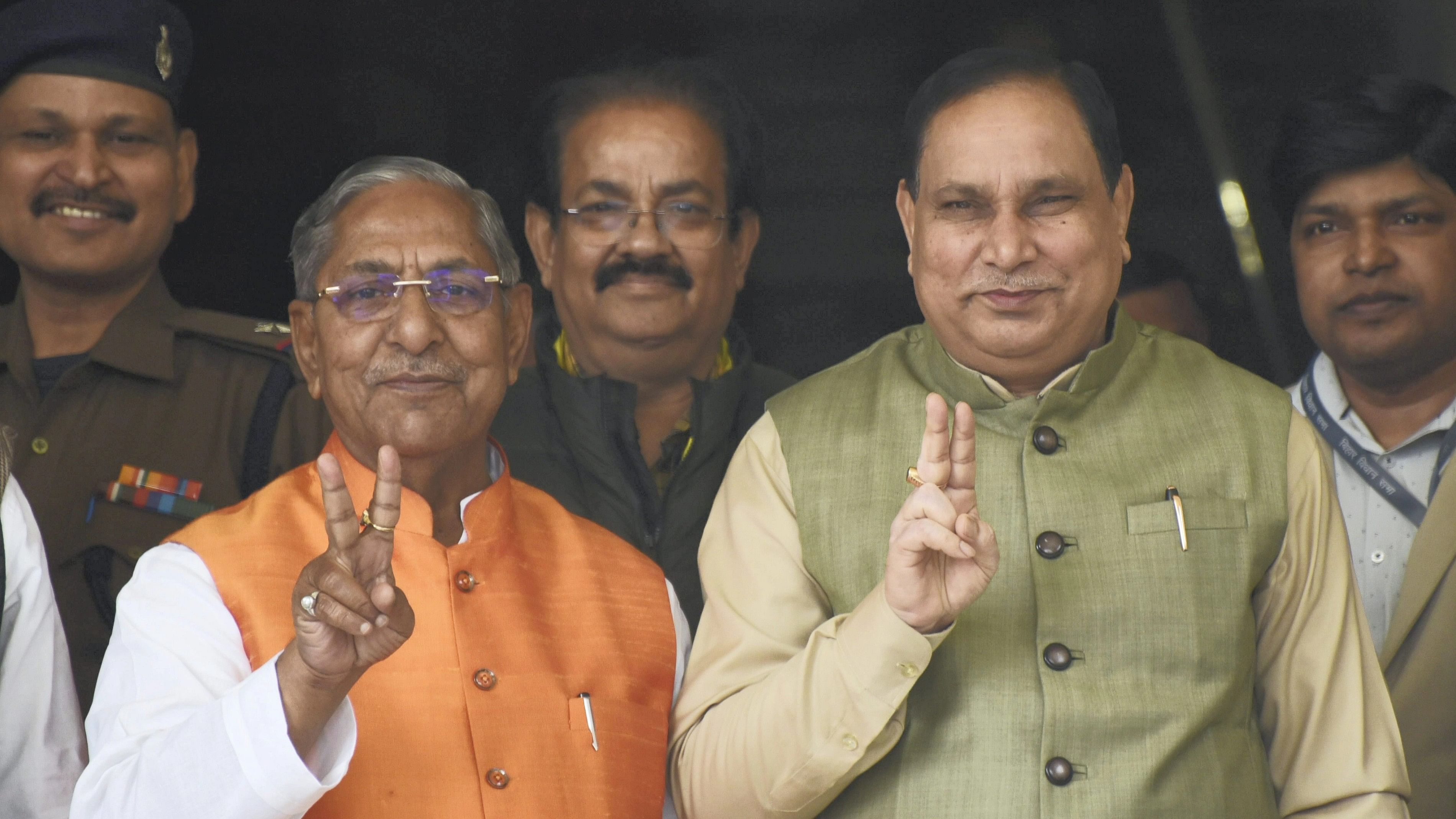 <div class="paragraphs"><p>Newly elected Bihar Assembly Speaker Nand Kishore Yadav and deputy Speaker Maheshwar Hazri show victory sign at State Legislative Assembly during the Budget session, in Patna, Thursday, Feb. 15, 2024.</p></div>