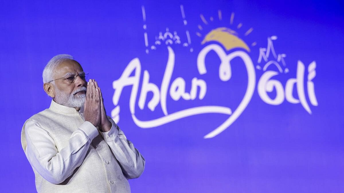 <div class="paragraphs"><p>Narendra Modi speaks during the 'Ahlan Modi' programme, in Abu Dhabi, UAE.</p></div>