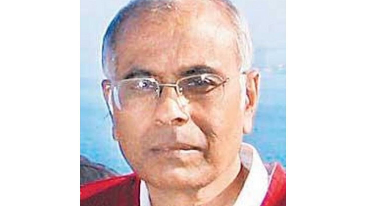 <div class="paragraphs"><p>The late Narendra Dabholkar.</p></div>