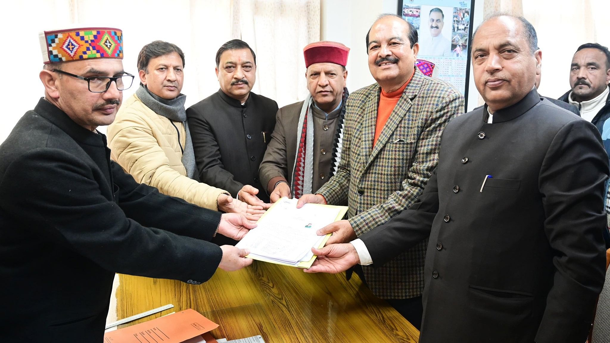<div class="paragraphs"><p>BJP's Harsh Mahajan files nomination papers  to the returning officer, in the presence of the Leader of the Opposition Jai Ram Thakur, state BJP chief Rajiv Bindal and other party MLAs, in Shimla on Thursday</p></div>