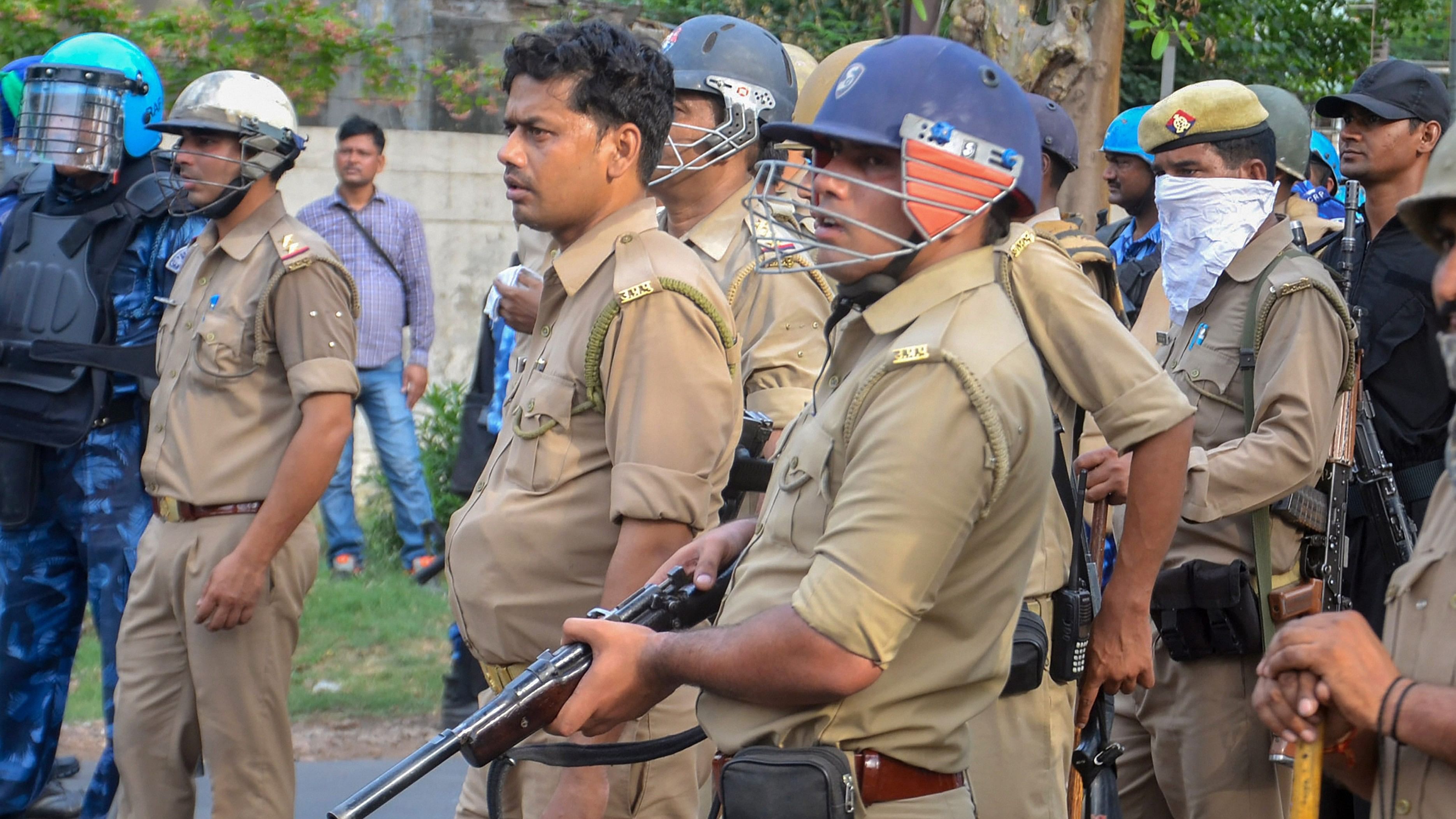 <div class="paragraphs"><p>File photo of Noida police.</p></div>