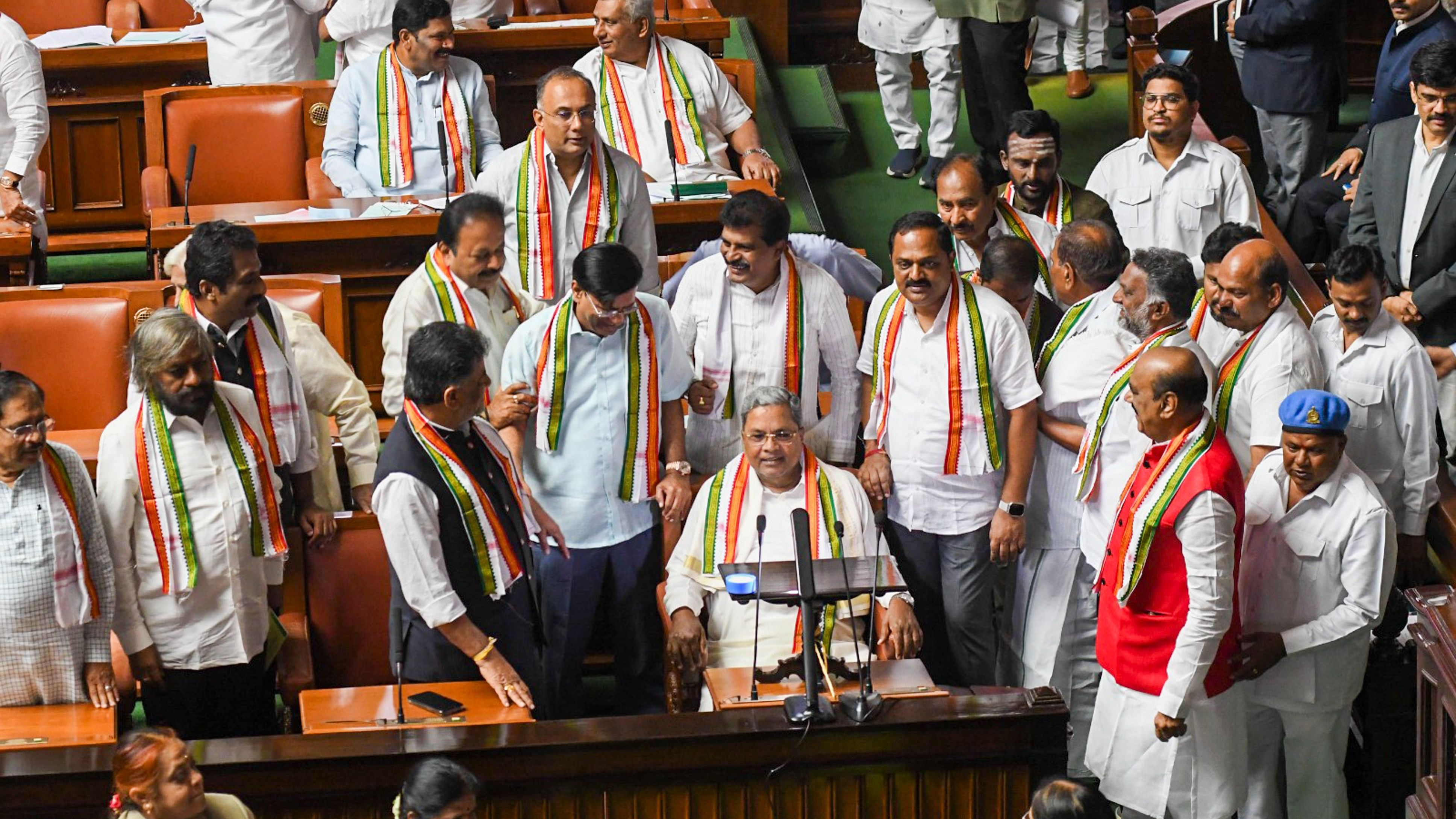 <div class="paragraphs"><p>Karnataka Chief Minister Siddaramaiah with Dy CM DK Shivkumar and other ministers and legislators while presenting the State Budget 2024-25 in the Assembly, in Bengaluru, Friday, February 16, 2024.   </p></div>