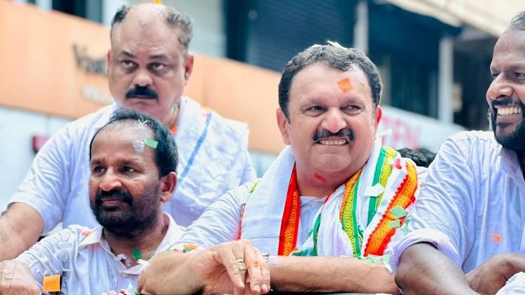 <div class="paragraphs"><p>K Muraleedharan (right) who replaced sitting MP T N Prathapan, received a rousing reception at Thrissur.</p></div>