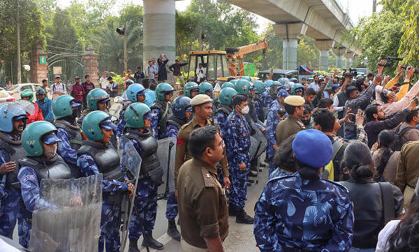 <div class="paragraphs"><p>Security personnel deployed outside Jamia Millia Islamia university, a day after the central government notified the rules for implementation of the Citizenship (Amendment) Act, 2019, in New Delhi, Tuesday, March 12, 2024.</p></div>