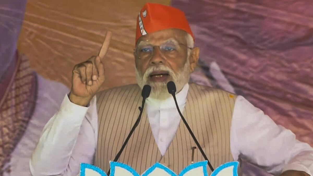 <div class="paragraphs"><p>Prime Minister Narendra Modi addresses a public meeting, in West Bengal's Krishnanagar,</p></div>