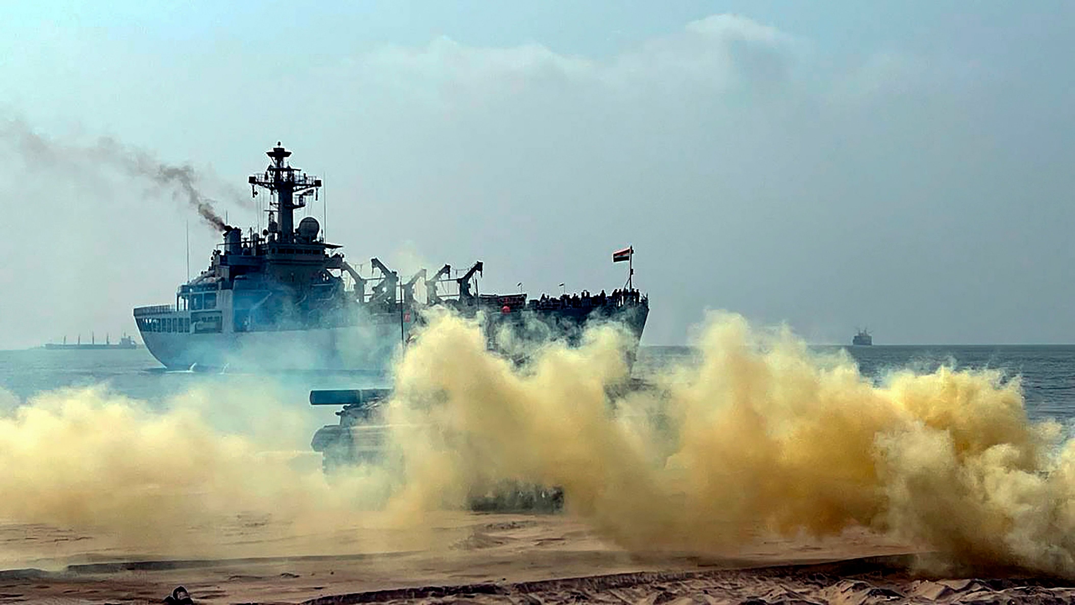 <div class="paragraphs"><p>Kakinada: A demonstration during the ongoing India-United States military exercise 'Tiger Triumph', at Kakinada Beach in Andhra Pradesh.</p></div>