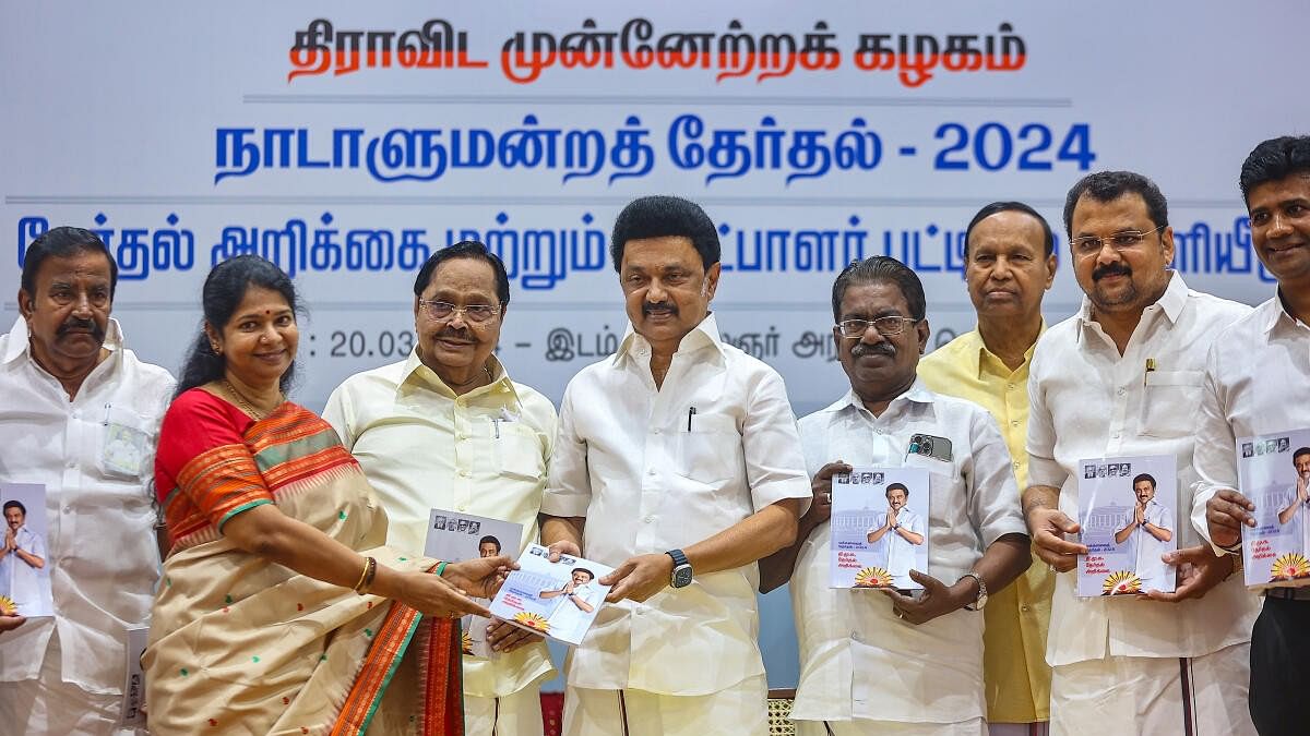 <div class="paragraphs"><p>Tamil Nadu Chief Minister and Dravida Munnetra Kazhagam (DMK) chief MK Stalin with party leaders TR Baalu, Kanimozhi and others releases the party's candidates' list and manifesto during a party meeting, in Chennai, Wednesday, March 20, 2024.</p></div>