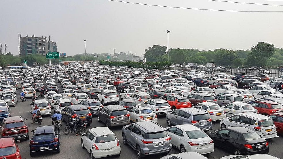 <div class="paragraphs"><p>Representative image of a traffic jam in Delhi.</p></div>