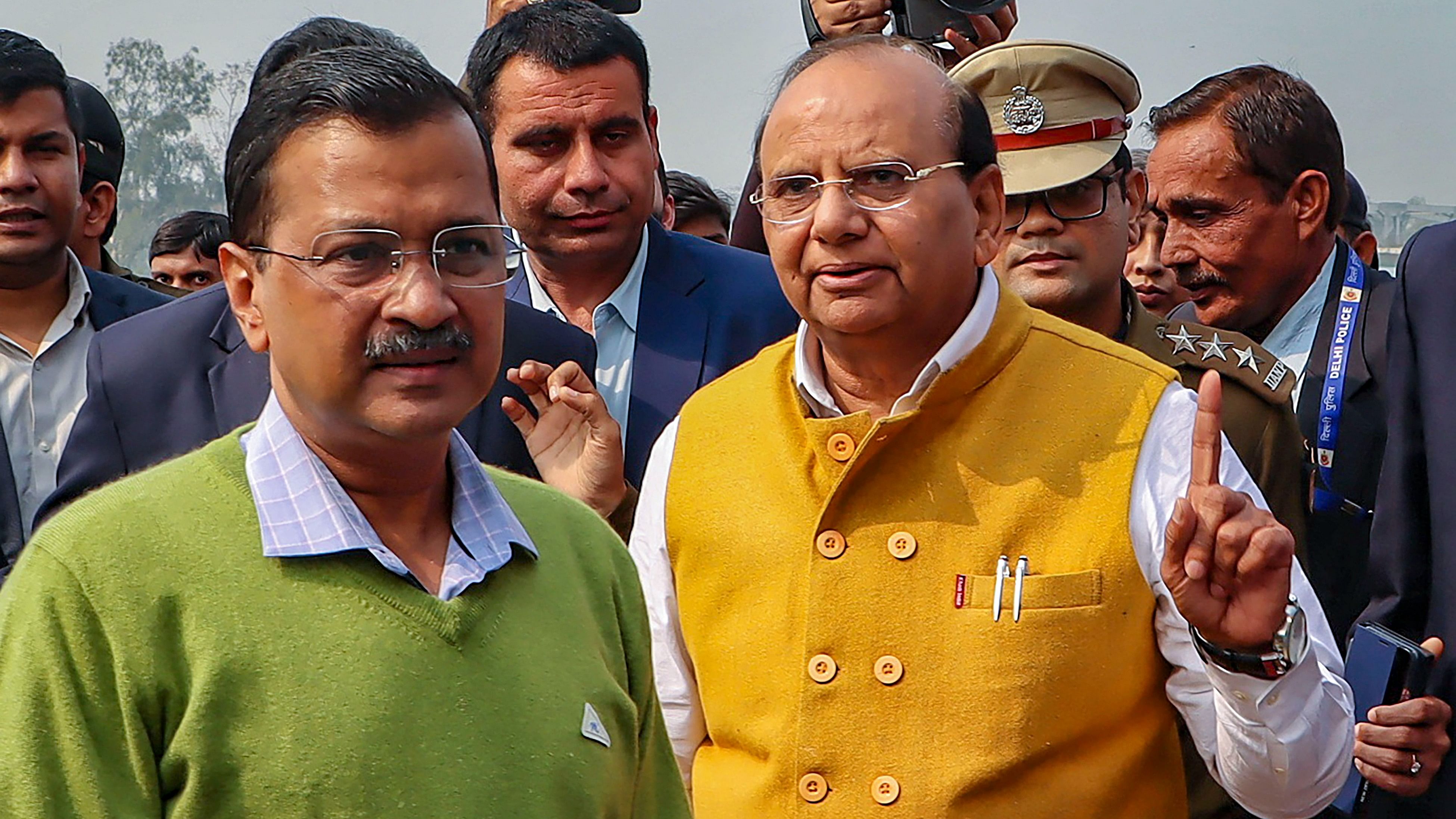 <div class="paragraphs"><p>Delhi Lt Governor VK Saxena and Chief Minister Arvind Kejriwal</p></div>