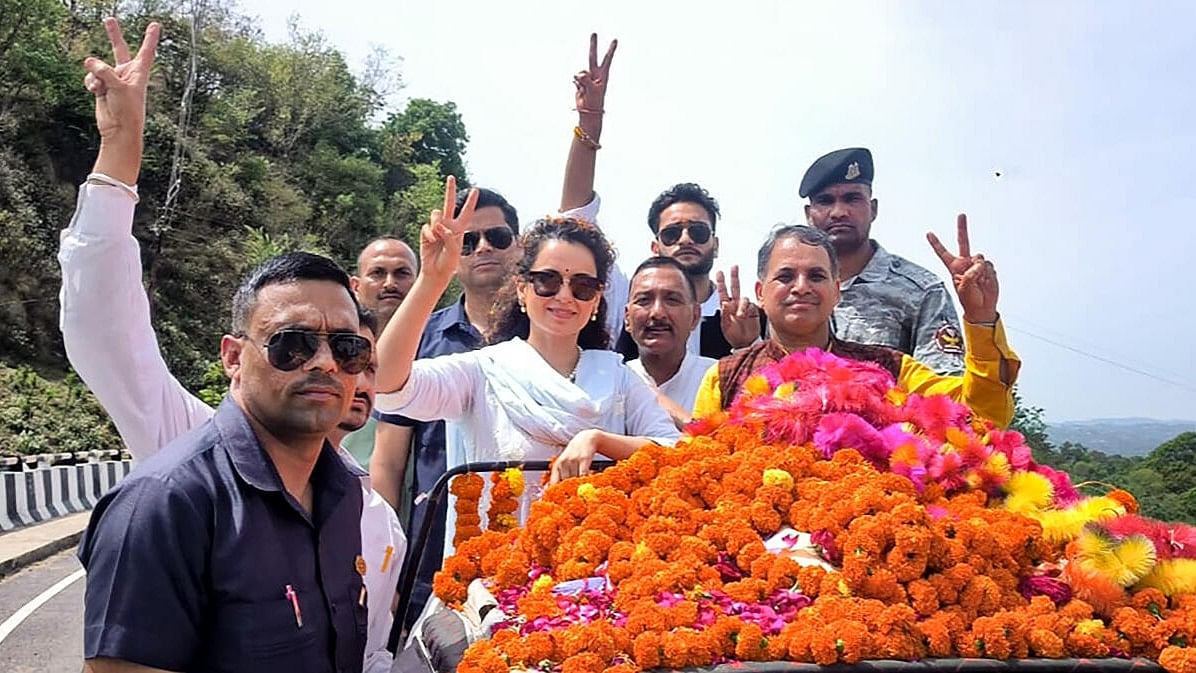 <div class="paragraphs"><p>Kangana Ranaut during a roadshow in Mandi.</p></div>