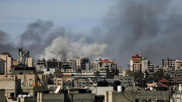 <div class="paragraphs"><p>Israeli raid at Al Shifa hospital and the area around it, in Gaza City.</p></div>
