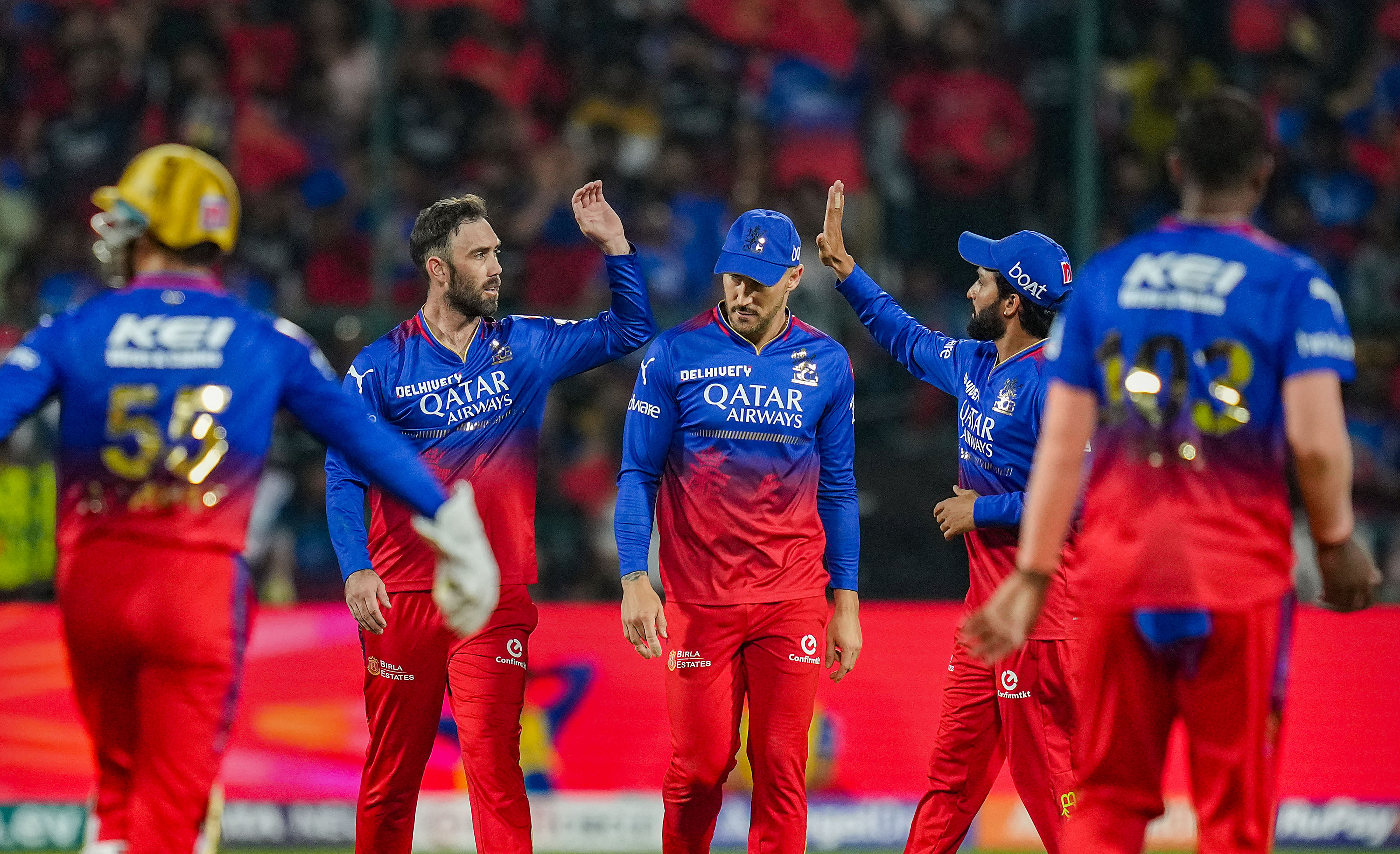 <div class="paragraphs"><p>Bengaluru: Royal Challengers Bengaluru's Glenn Maxwell celebrate with team mates after taking the wicket of Punjab Kings batter Prabhsimran Singh during the Indian Premier League (IPL) 2024 T20 cricket match between Royal Challengers Bangalore and Punjab Kings at M Chinnaswamy Stadium, in Bengaluru, Monday, March 25, 2024. </p></div>