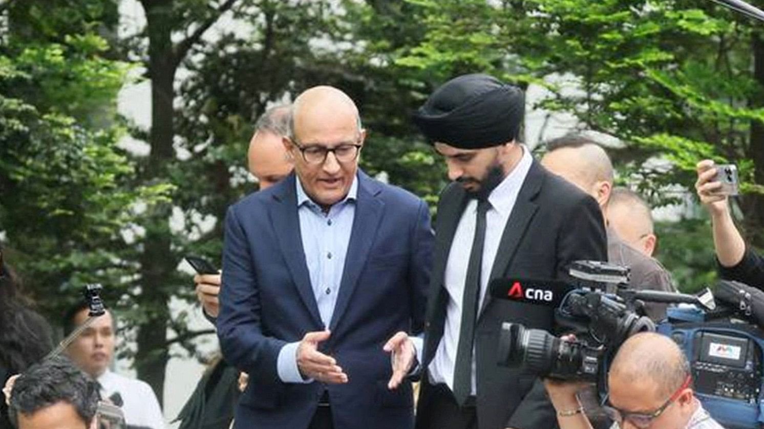 <div class="paragraphs"><p>S. Iswaran, Singapore's former transport minister, leaves the State Courts in Singapore, January 18, 2024. </p></div>