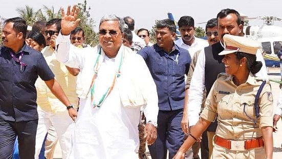 <div class="paragraphs"><p>Chief Minister Siddaramaiah at the Bhuvanahalli helipad in Hassan on Friday.</p></div>