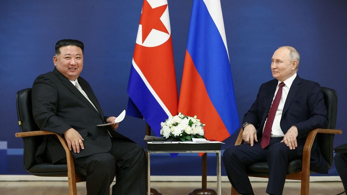 <div class="paragraphs"><p>Russia's President Putin and North Korea's leader Kim Jong Un.</p></div>