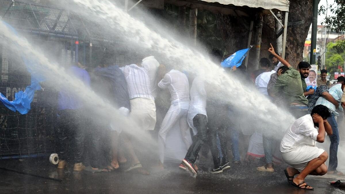 <div class="paragraphs"><p>Water cannon being used by the police to disperse KSU activists during their protest over death of the student.</p></div>