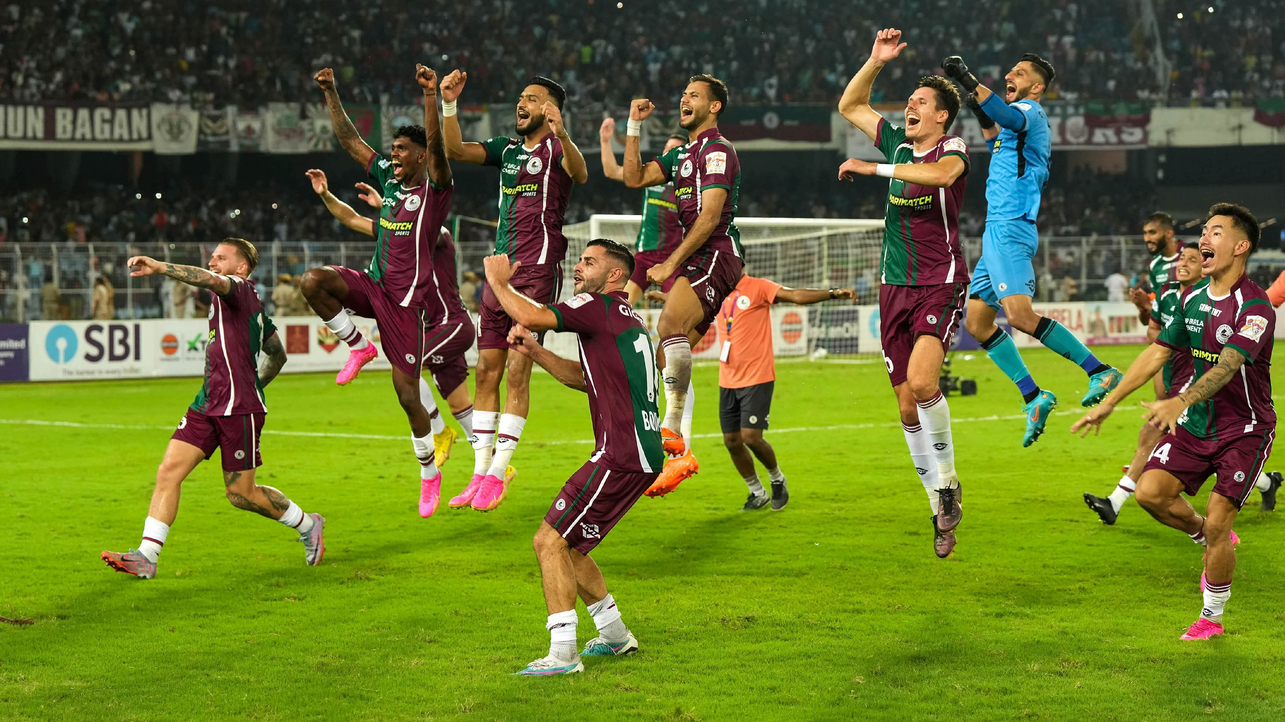 <div class="paragraphs"><p> Mohun Bagan players</p></div>